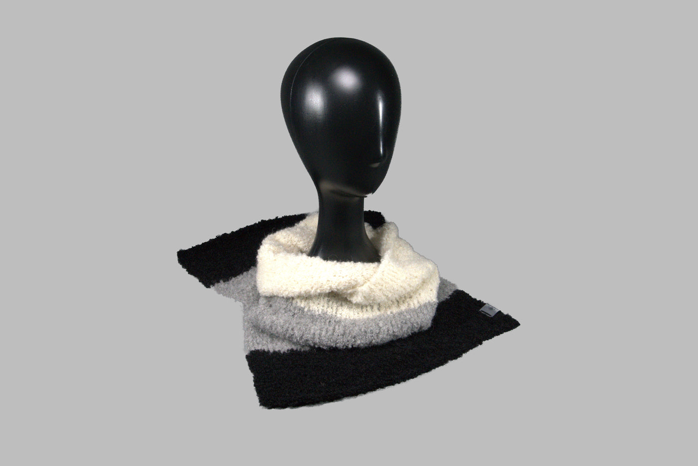 bw-handmade – Galerie Unikat – Schals 🧣