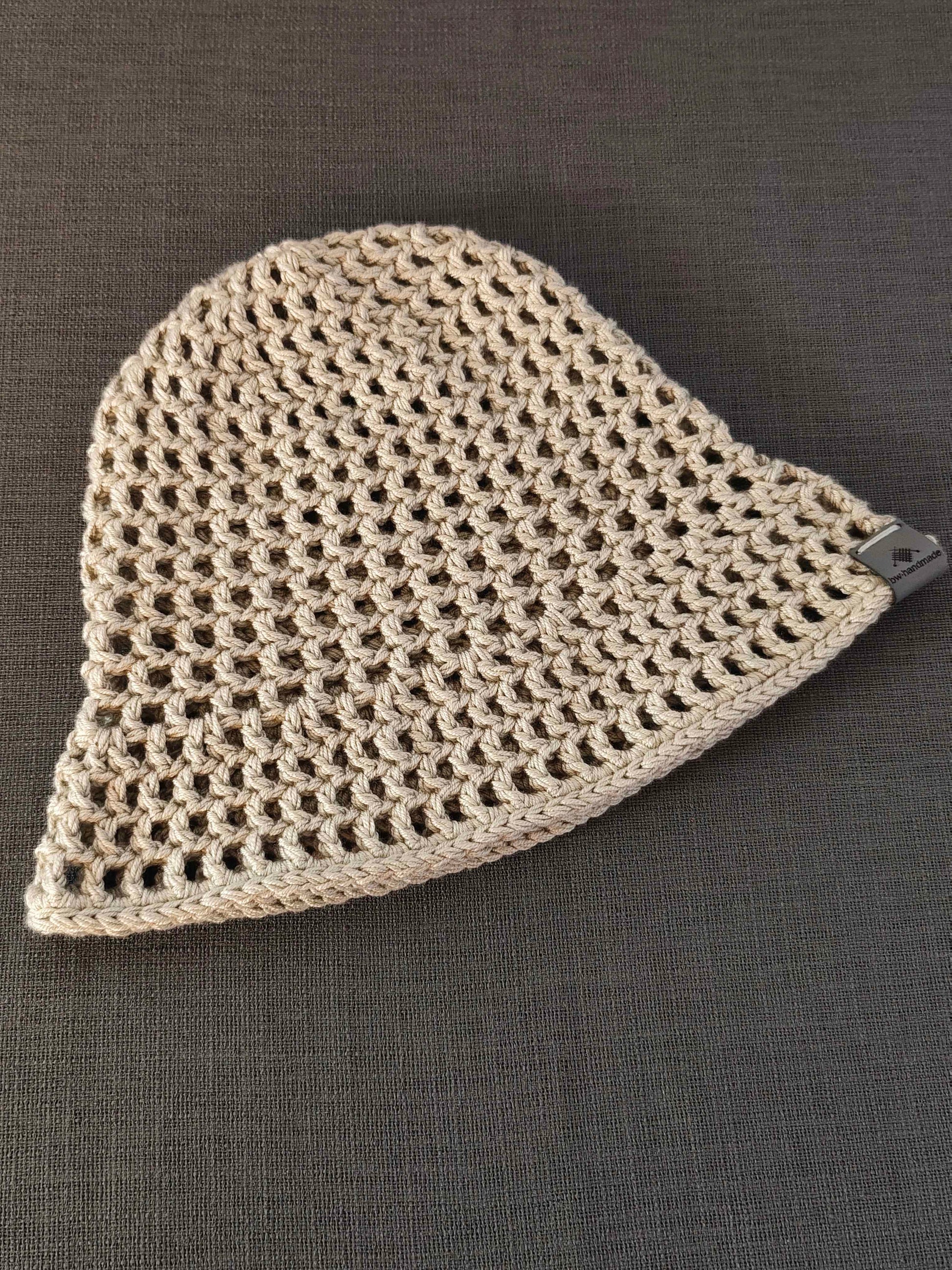 Handgehäkelter Sommerhut in Taube aus Polyacryl von bw-handmade