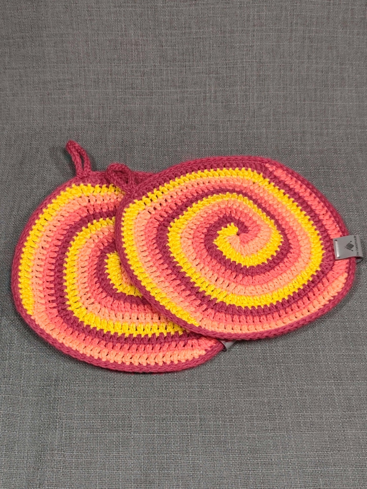 🔥Topflappen-Set mit Spiraldesign